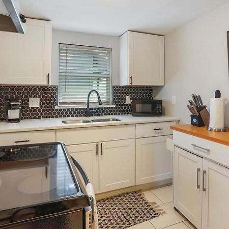 Cozy Heights 2 Bd Bungalow, Walkable 休斯敦 外观 照片
