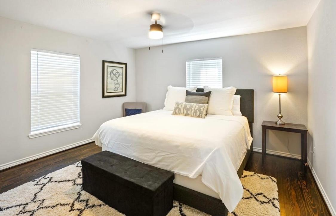 Cozy Heights 2 Bd Bungalow, Walkable 休斯敦 外观 照片